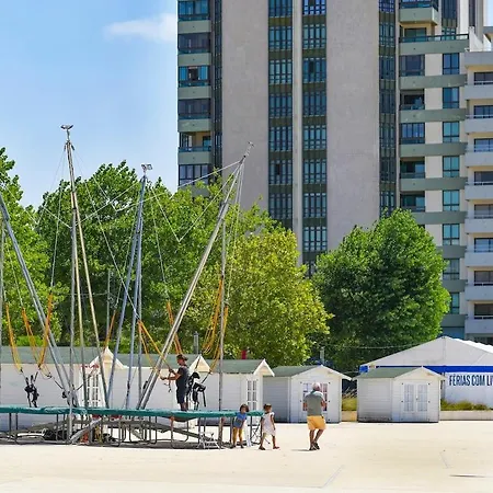 Stupendo Sun & 3br Ffoz Airconditionning Center Apartamento Tavarede