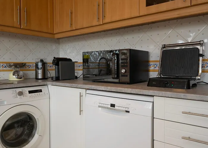 Stupendo Sun & 3br Ffoz Airconditionning Center Apartmán *